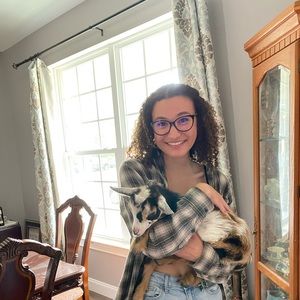 Meet your Posher, Isabel